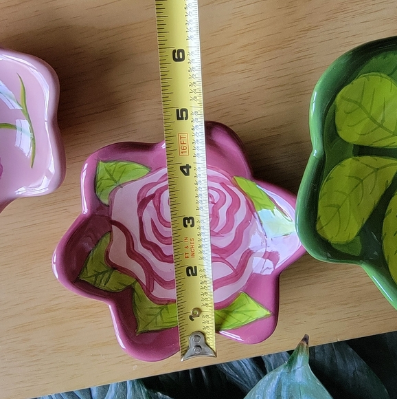 PARTYLITE Ceramic Floral stackable bowls. - Picture 9 of 10